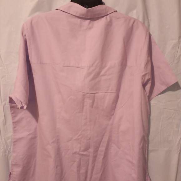 Basic additions, women's short sleeve button-down - Picture 2 of 3
